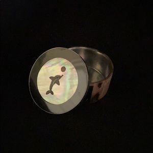 Abacore sea shell pill container